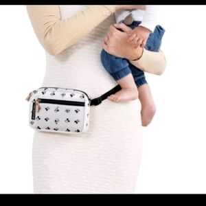 Mickey Mouse Petunia Pickle Bottom Disney Adjustable Wristlet Belt Bag
